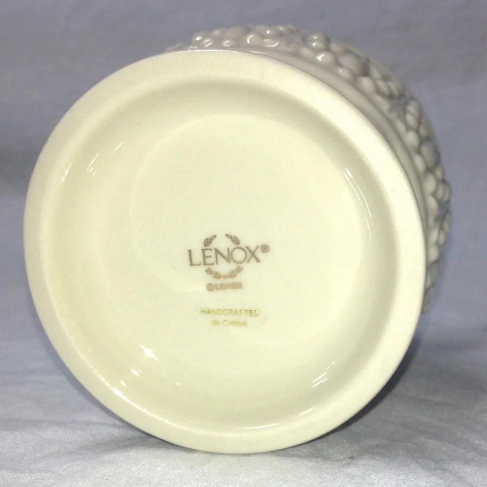 Vintage Lenox Handcrafted Porcelain White Small Tea light Candle Holder NIB